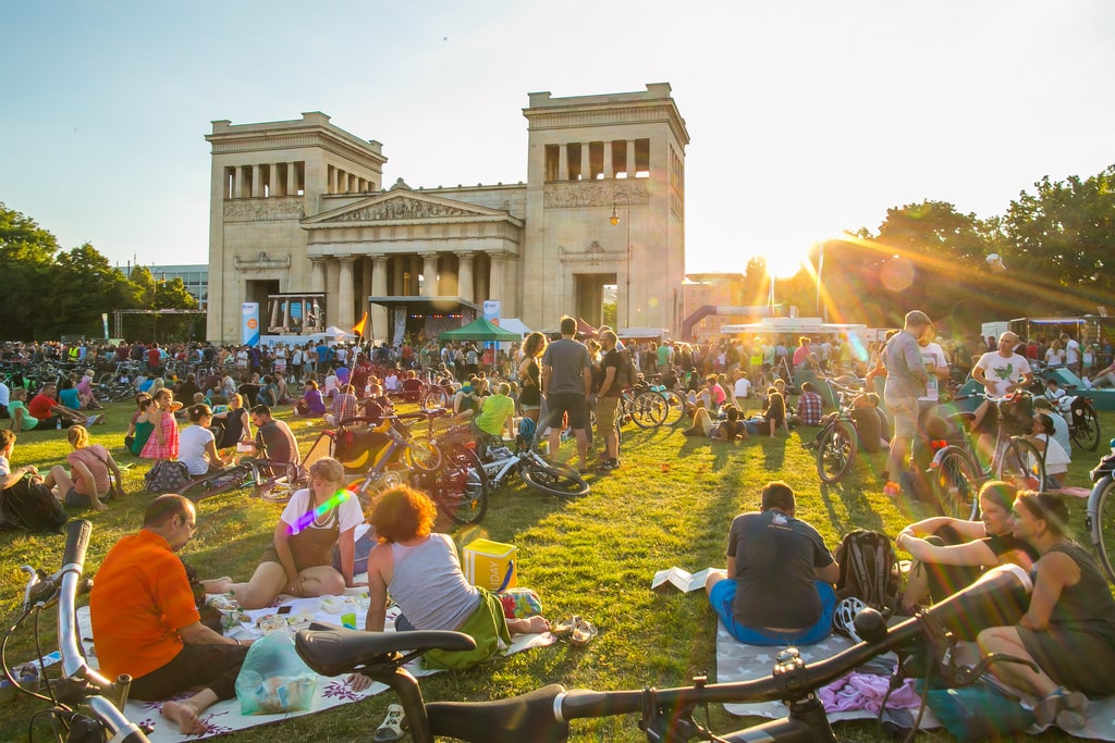 Mit 16.000 Anderen durch München radeln