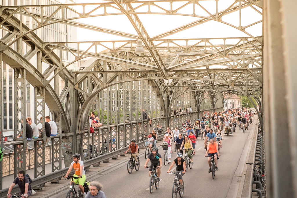 Mit dem Fahrrad über den Mittleren Ring