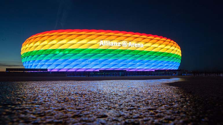 Fußball-Arena München soll in Regenbogen-Farben leuchten
