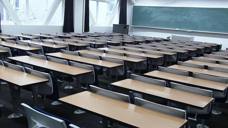 Über 100 Schüler in Olching vom Unterricht ausgeschlossen