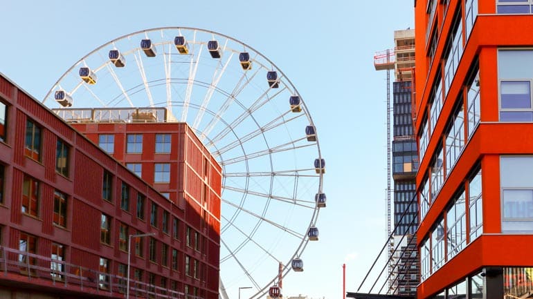 Palmen, Riesenrad und Volksfeststimmung: Das ist am Wochenende in München geboten