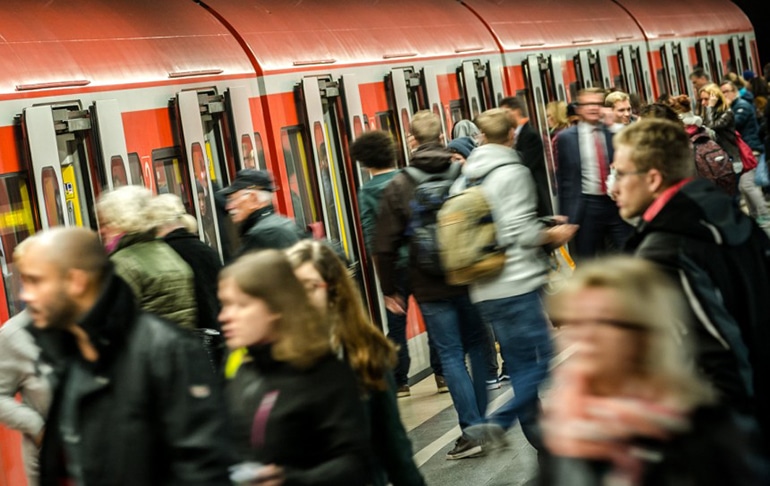 Testphase: "Reisendenstromlenker" am Hauptbahnhof