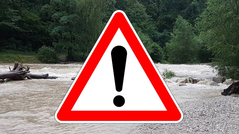 Warnung der Wasserwacht: Schwimmen und Schlauchbootfahren auf der Isar zu gefährlich
