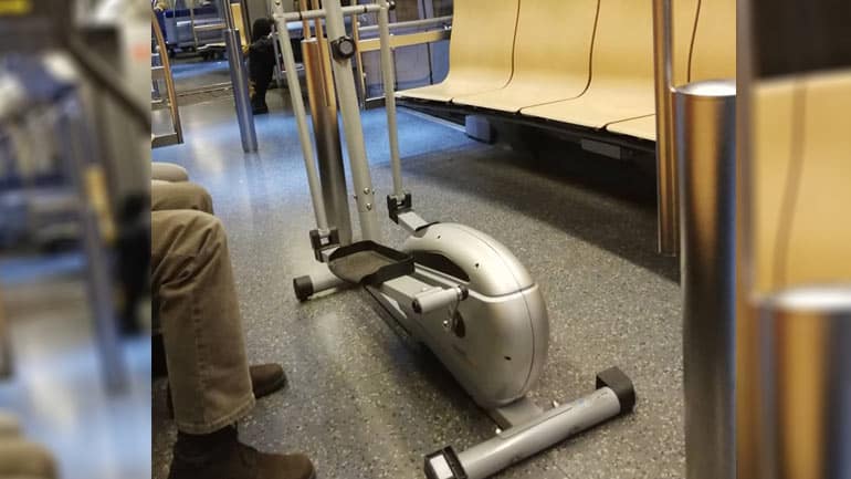 Kurioses Fundstück in Münchner U-Bahn