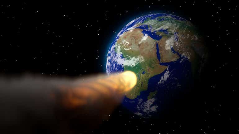 Asteroid rast an Erde vorbei