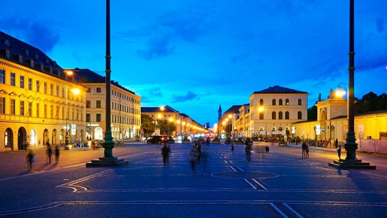 Ludwigstraße wird keine «Feiermeile»: Stadt sucht neue Plätze für junge Münchner