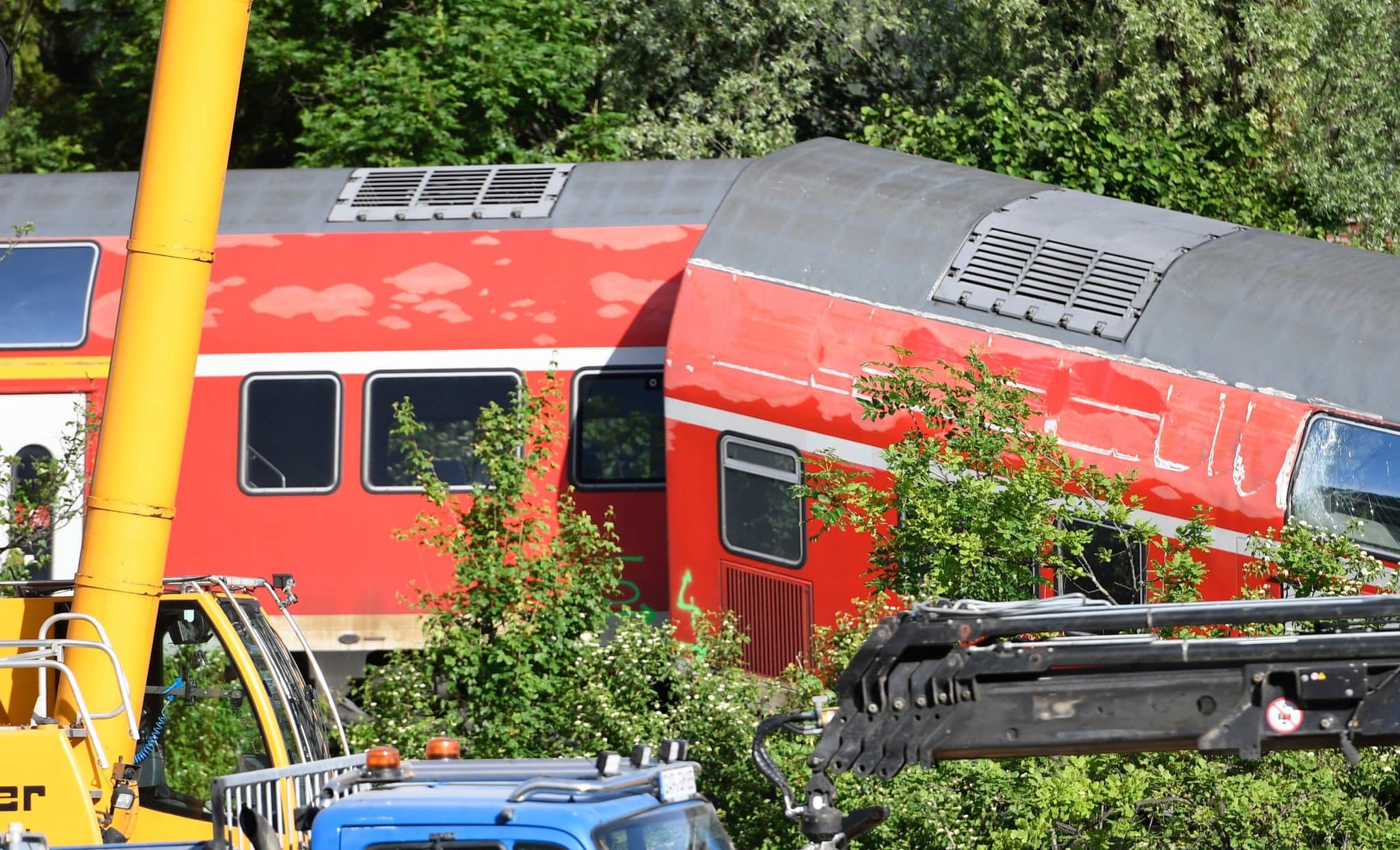 Zugunglück bei Garmisch-Partenkirchen: Ermittlungen gegen drei Bahnmitarbeiter wegen fahrlässiger Tötung
