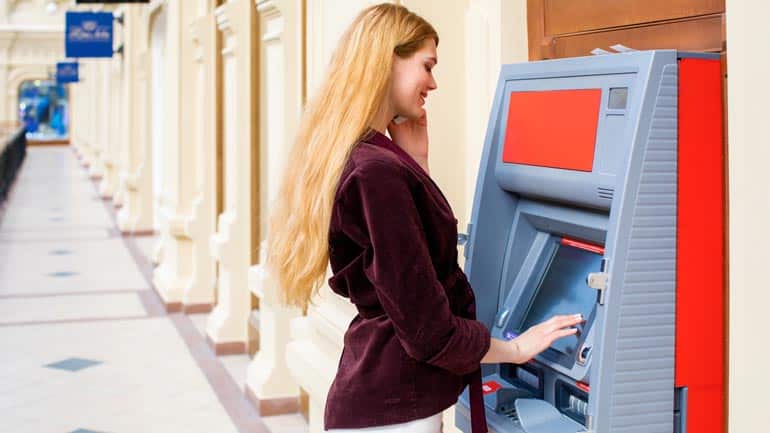 Für Sparkassen-Kunden: So nutzt du die neue Funktion am Geldautomaten