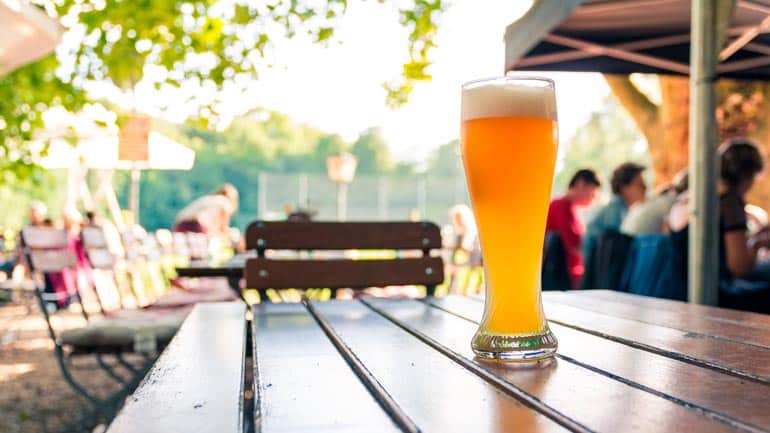 Geöffnete Bars, Restaurants und Biergärten in München und Umgebung