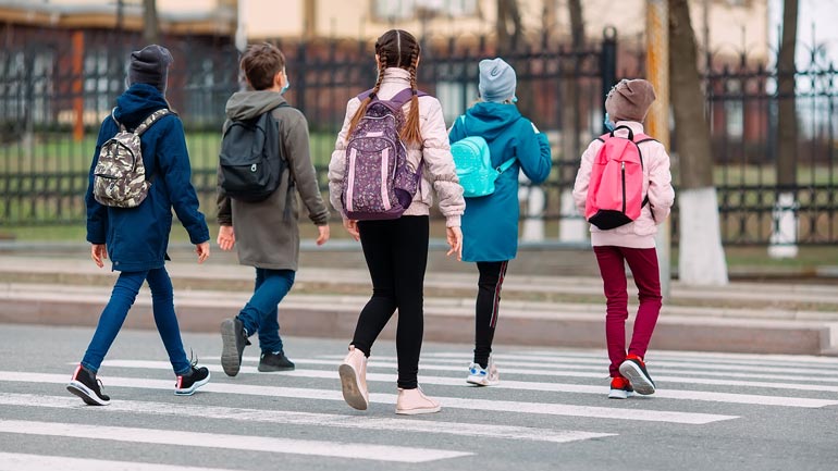 Bayerisches Kabinett einig: Neues Testkonzept ab 1. Mai an Schulen und Kitas