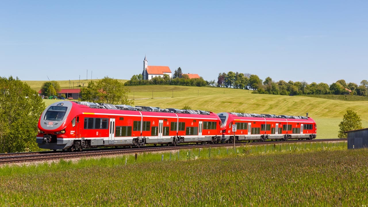 Söder verspricht 29-Euro-Ticket für Studierende und Azubis