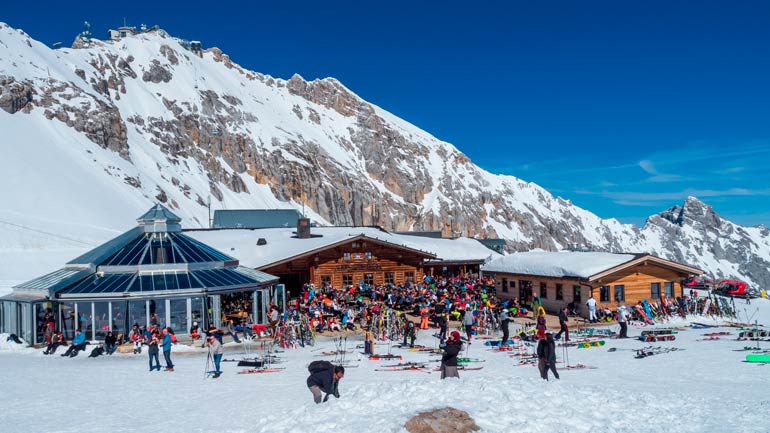 Corona: Das sind die Regeln für den Ski-Urlaub in Bayern