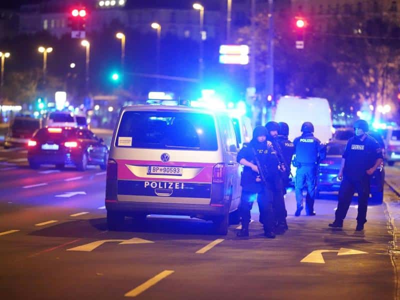 Polizei: Schusswechsel in Wiener Innenstadt – mehrere Verletzte
