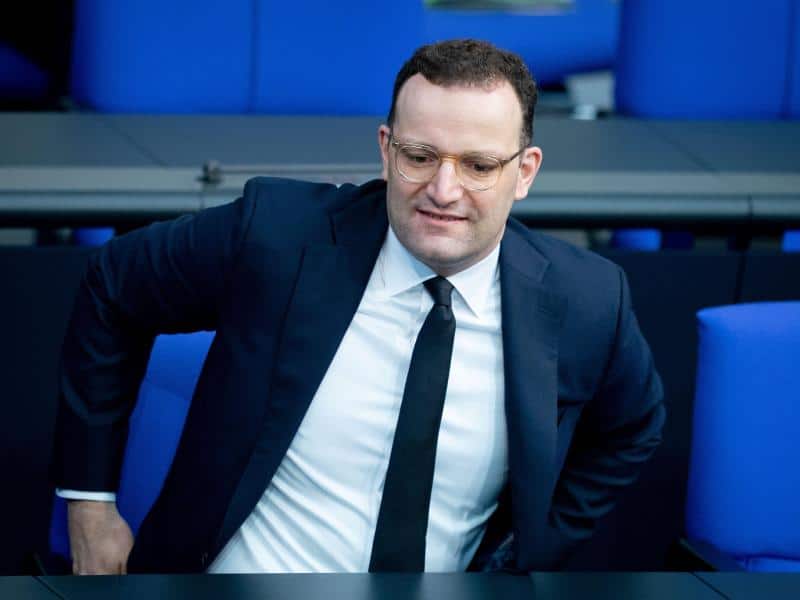 Spahn will Corona-Test-Pflicht bei Einreise aus Risikogebieten