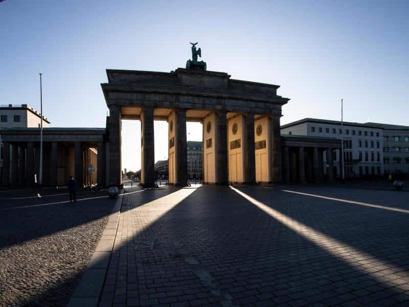 Corona-Krise: Tag der Entscheidung in Berlin