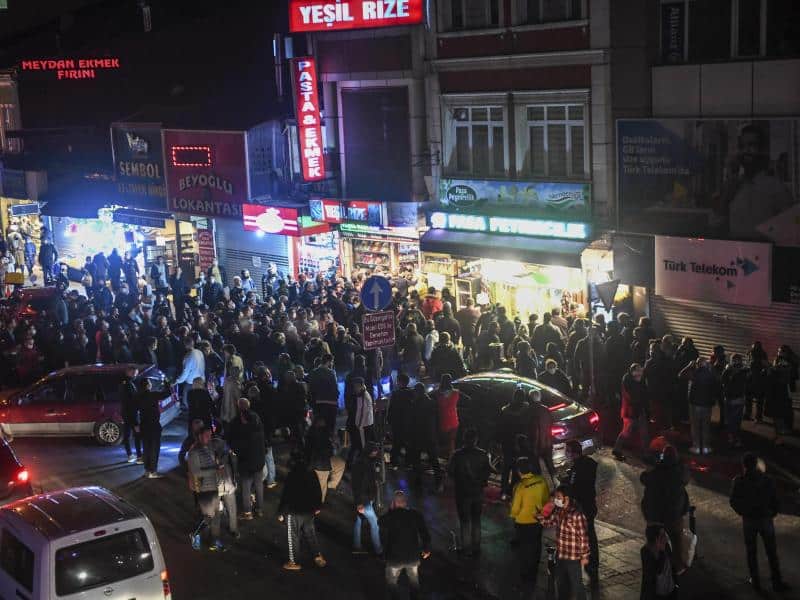 Ausgangsverbot in türkischen Städten