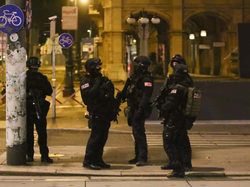Durchsuchungen in Deutschland nach Terroranschlag in Wien