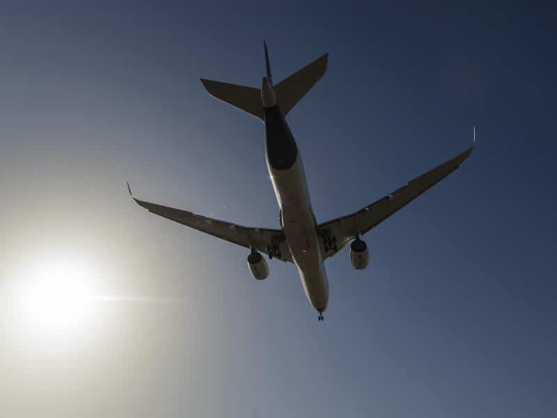 Ab sofort: Flugreisende nach Deutschland brauchen negativen Corona-Test