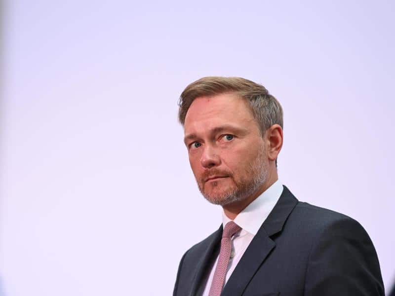Lindner: FDP will Vorsondierungen mit den Grünen führen