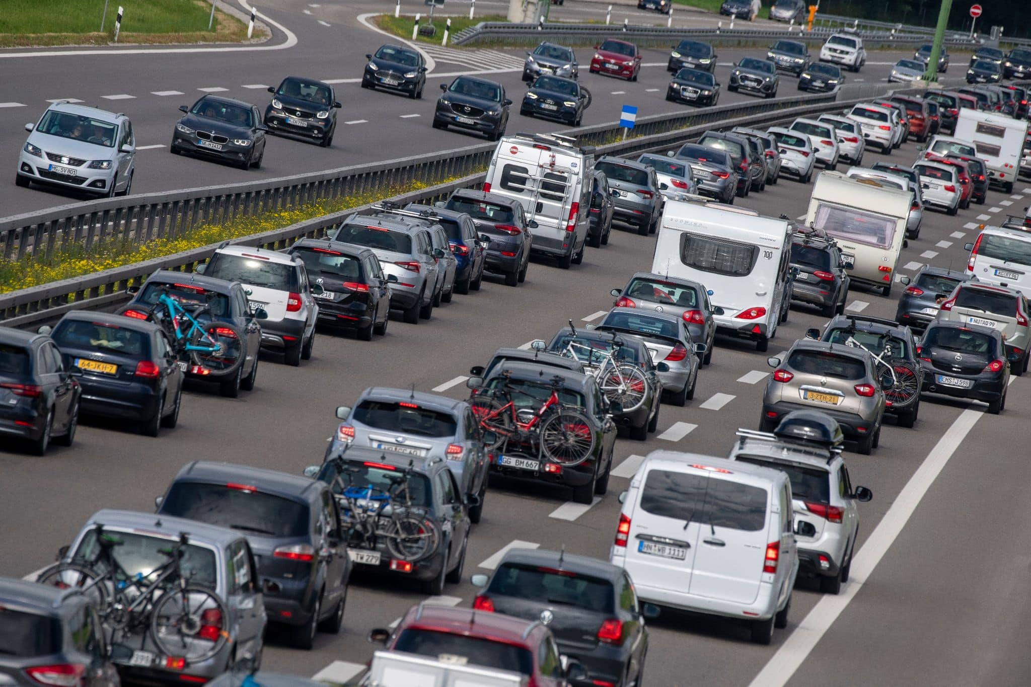 Staus am Pfingstwochenende: Diese Strecken solltest du möglichst meiden