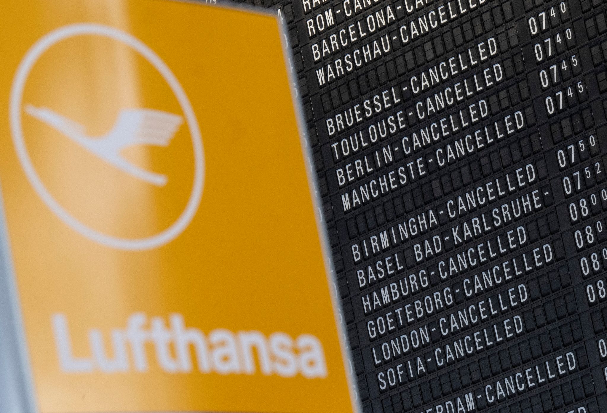 Auch diese Woche Chaos am Flughafen: Lufthansa-Piloten rufen zweiten Streik aus