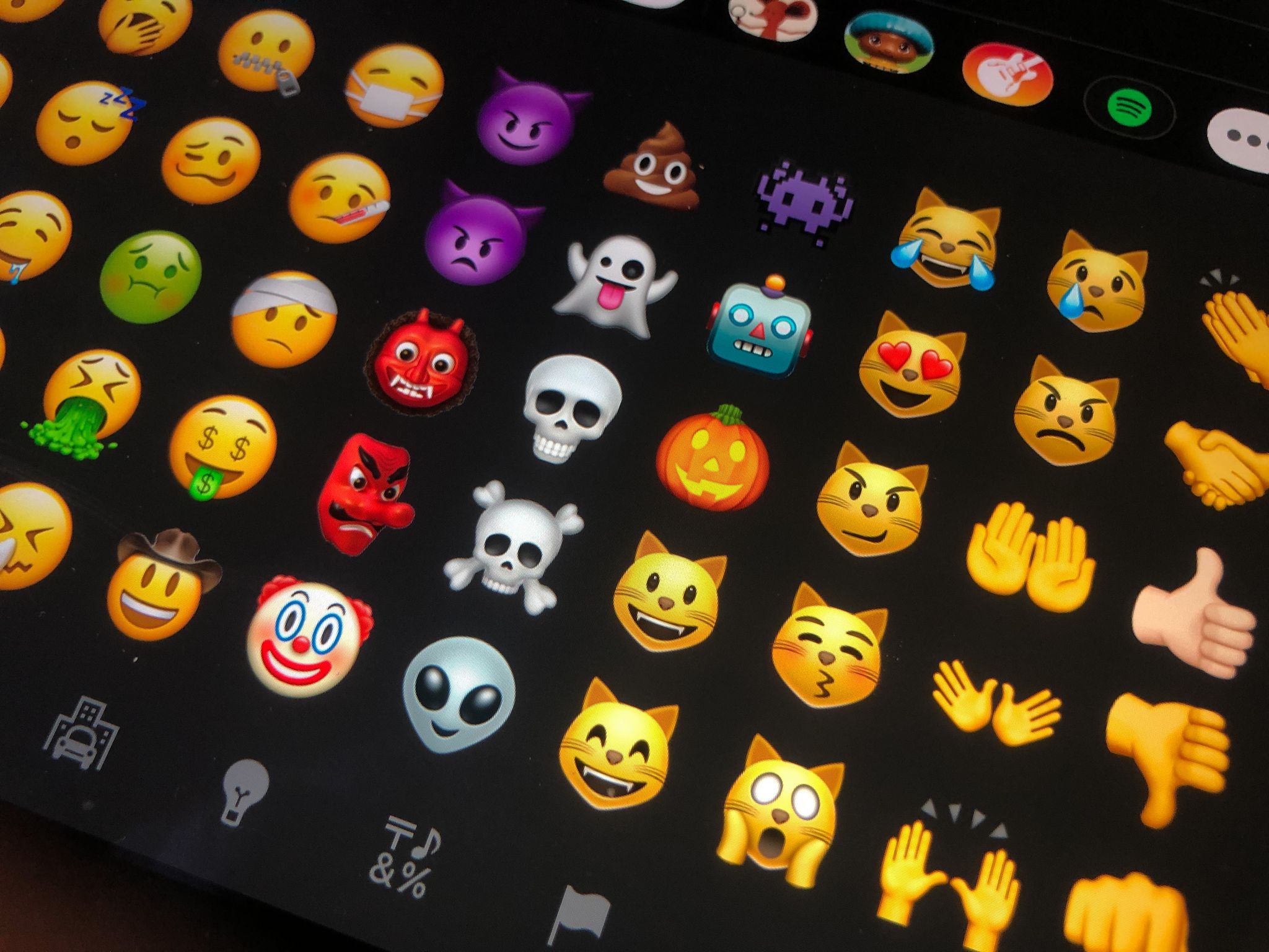 Emojis Weltweit unterschiedlich: Welche Emojis du nicht überall nutzen solltest
