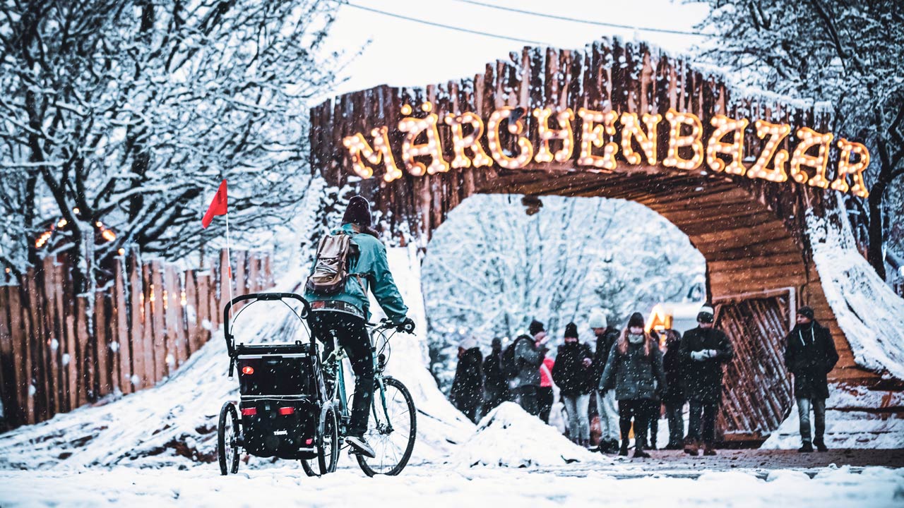 Christkindlmarkt: Märchenbazar im Olympiapark