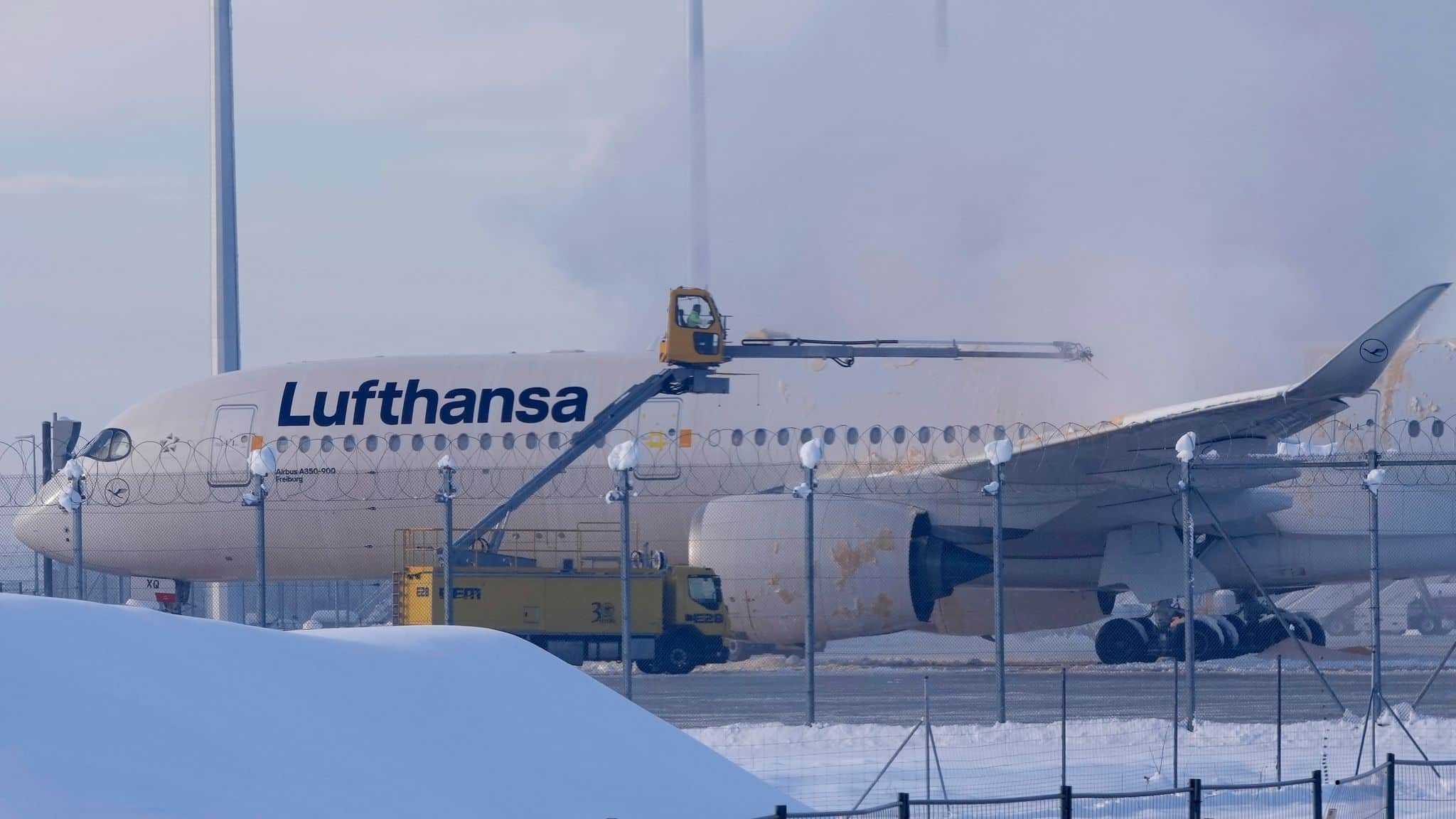 Flughafen München: Einschränkungen wegen Eisregens