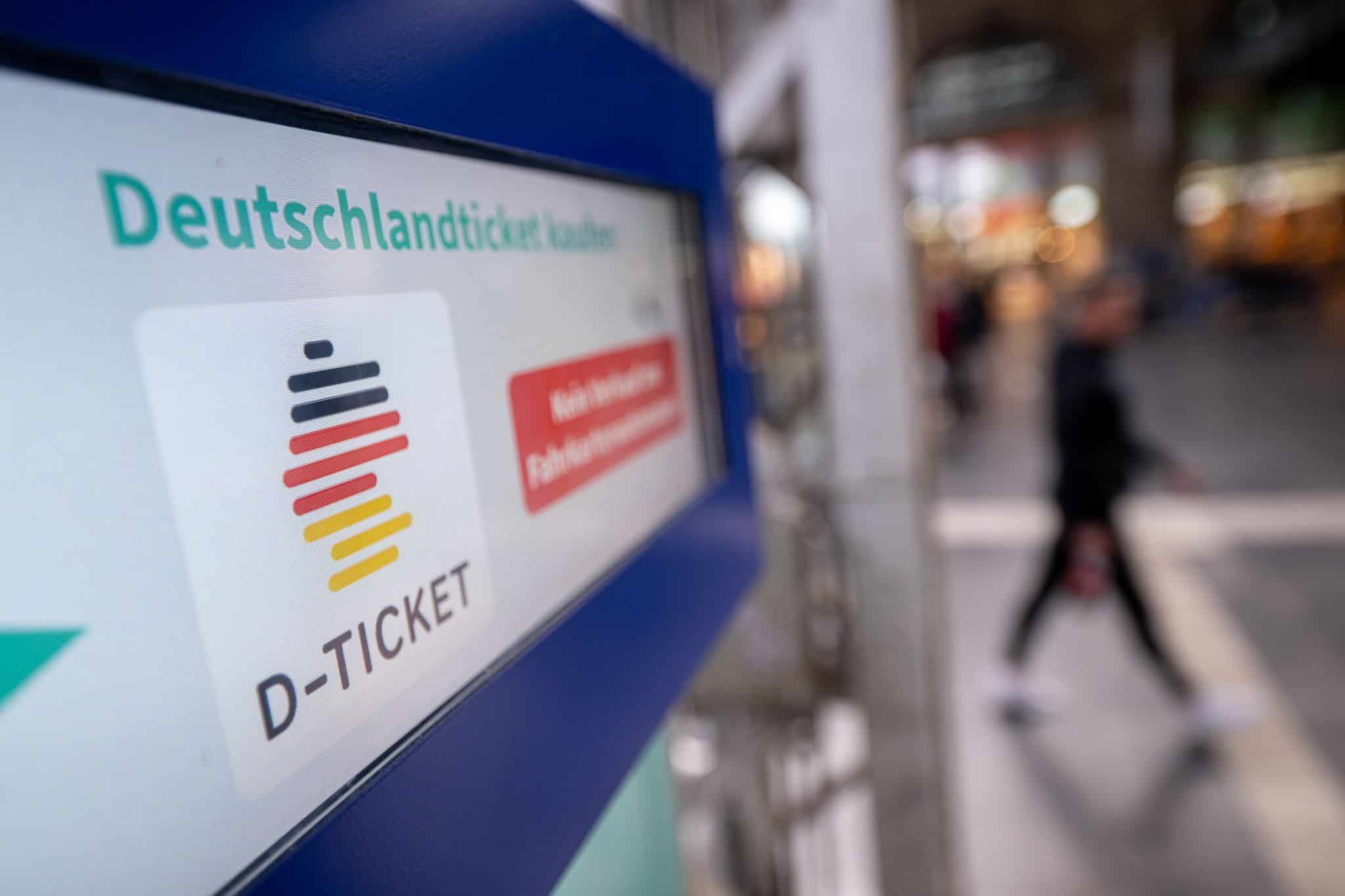 Wird teurer: Neuer Preis fürs Deutschlandticket ab Januar 2026