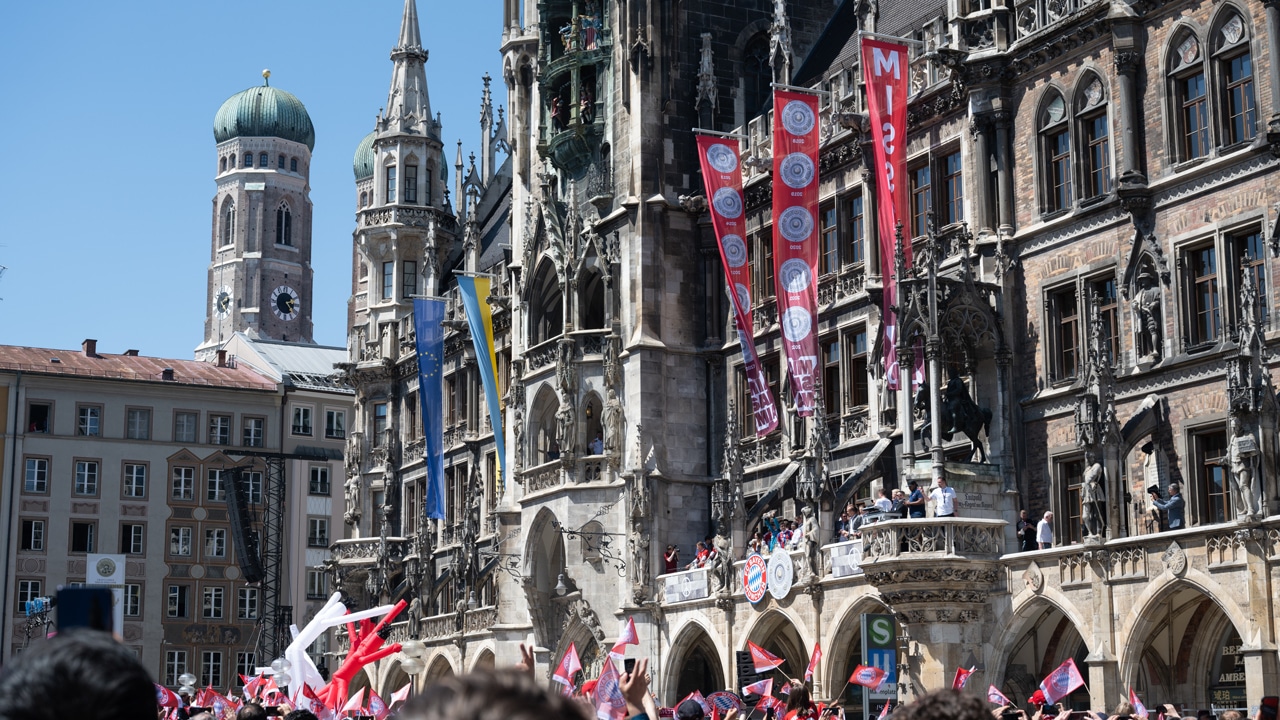 500.000 Euro Steuergeld: Sollte der FC Bayern die Meisterfeier in Zukunft selbst zahlen?