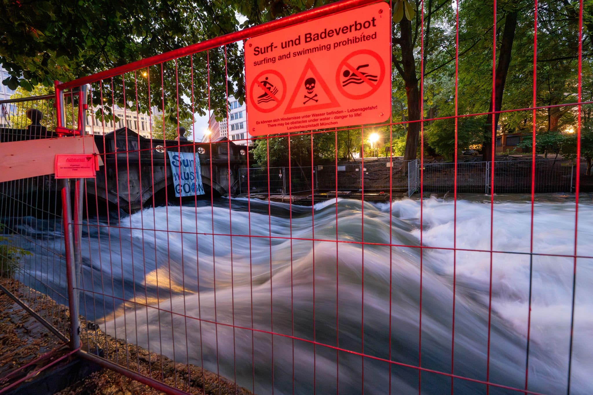 Ermittlungen an Eisbachwelle eingestellt – wann wird sie wieder eröffnet?