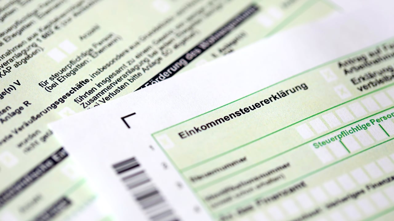 Steuererklärung abschaffen: Gewerkschaft fordert Entlastung für Arbeitnehmer