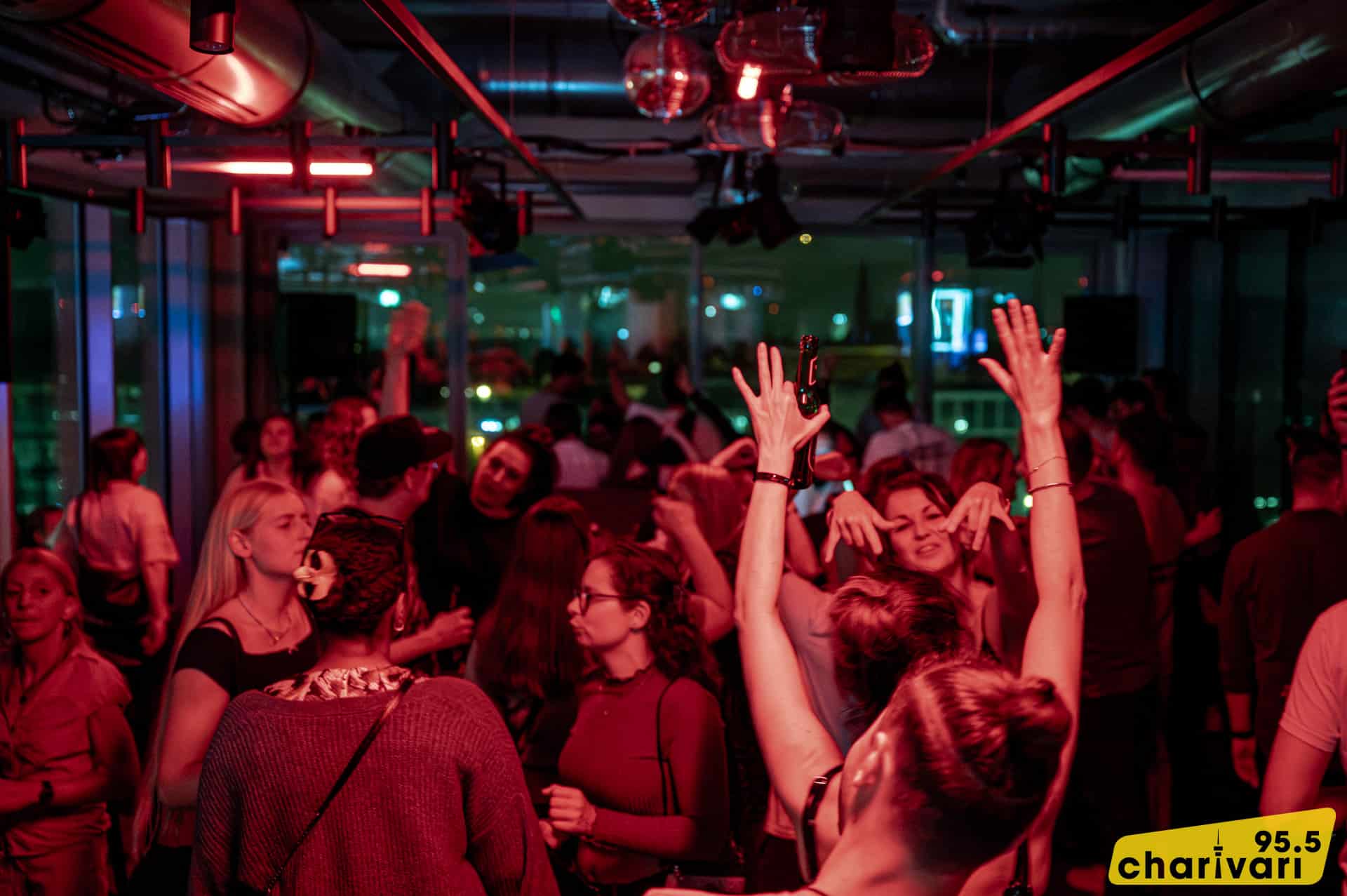 Bilder: 95.5 Charivari Rooftop – Münchens schönste Sundowner-Party im MH5 Roof