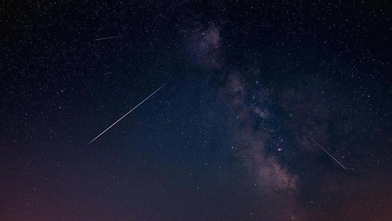 Sternschnuppen und Supermond: Diese Spektakel könnt Ihr 2025 noch beobachten