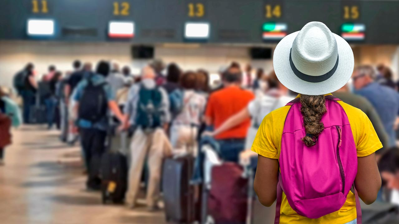 Streiks im Flug- und Bahnverkehr in Urlaubsländern angekündigt