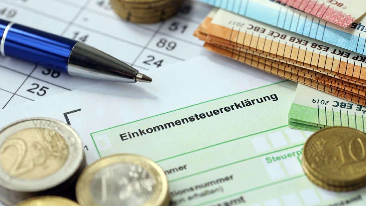 Bayern will Steuererklärung per App und mit einem Klick