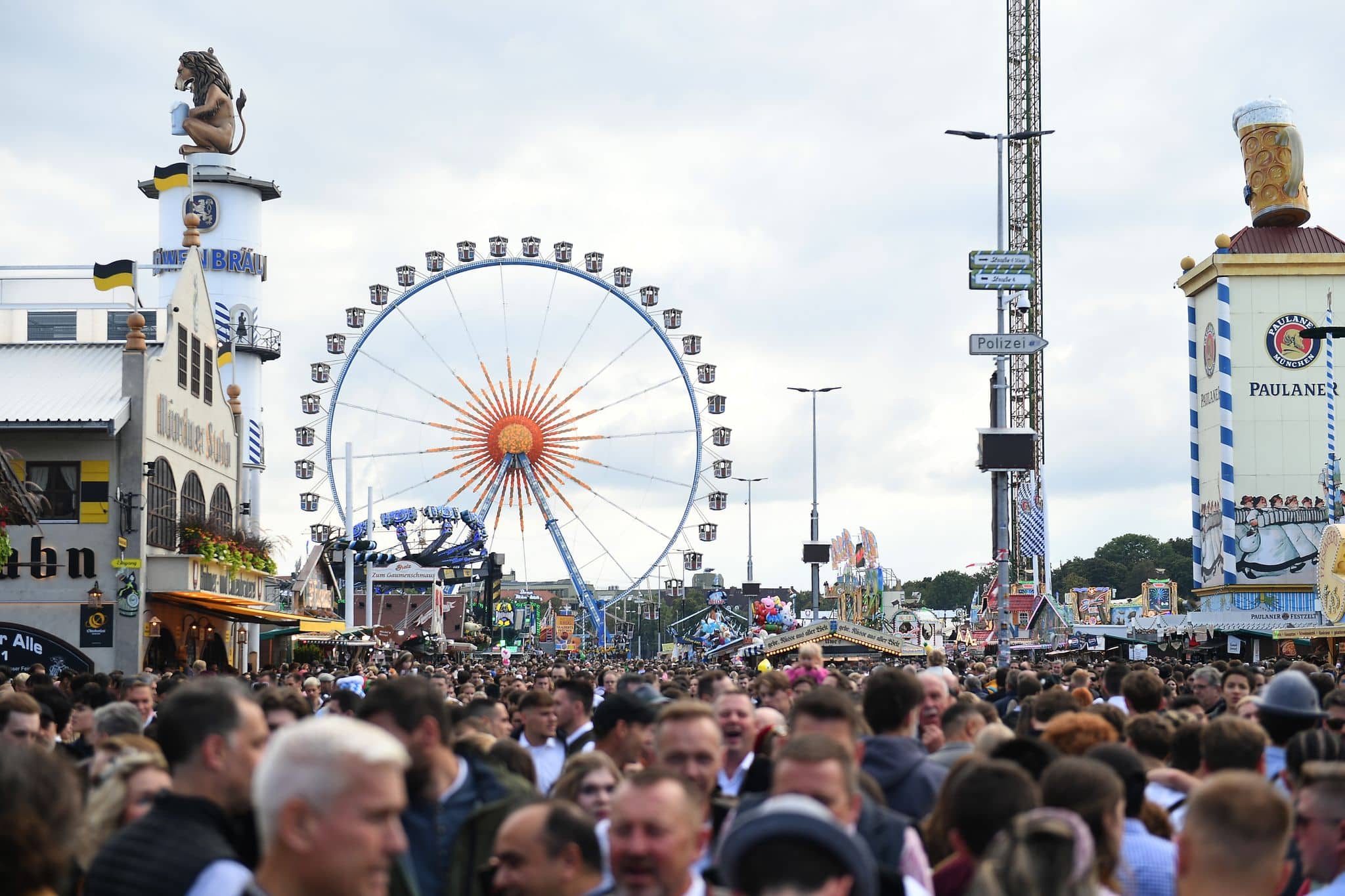 Nach Überfüllung: Was tut die Wiesn für die Sicherheit?