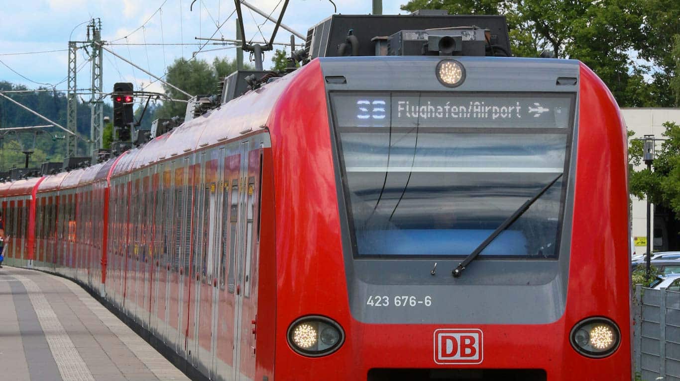 S-Bahn zum Flughafen: Ersatzverkehr an den kommenden Wochenenden