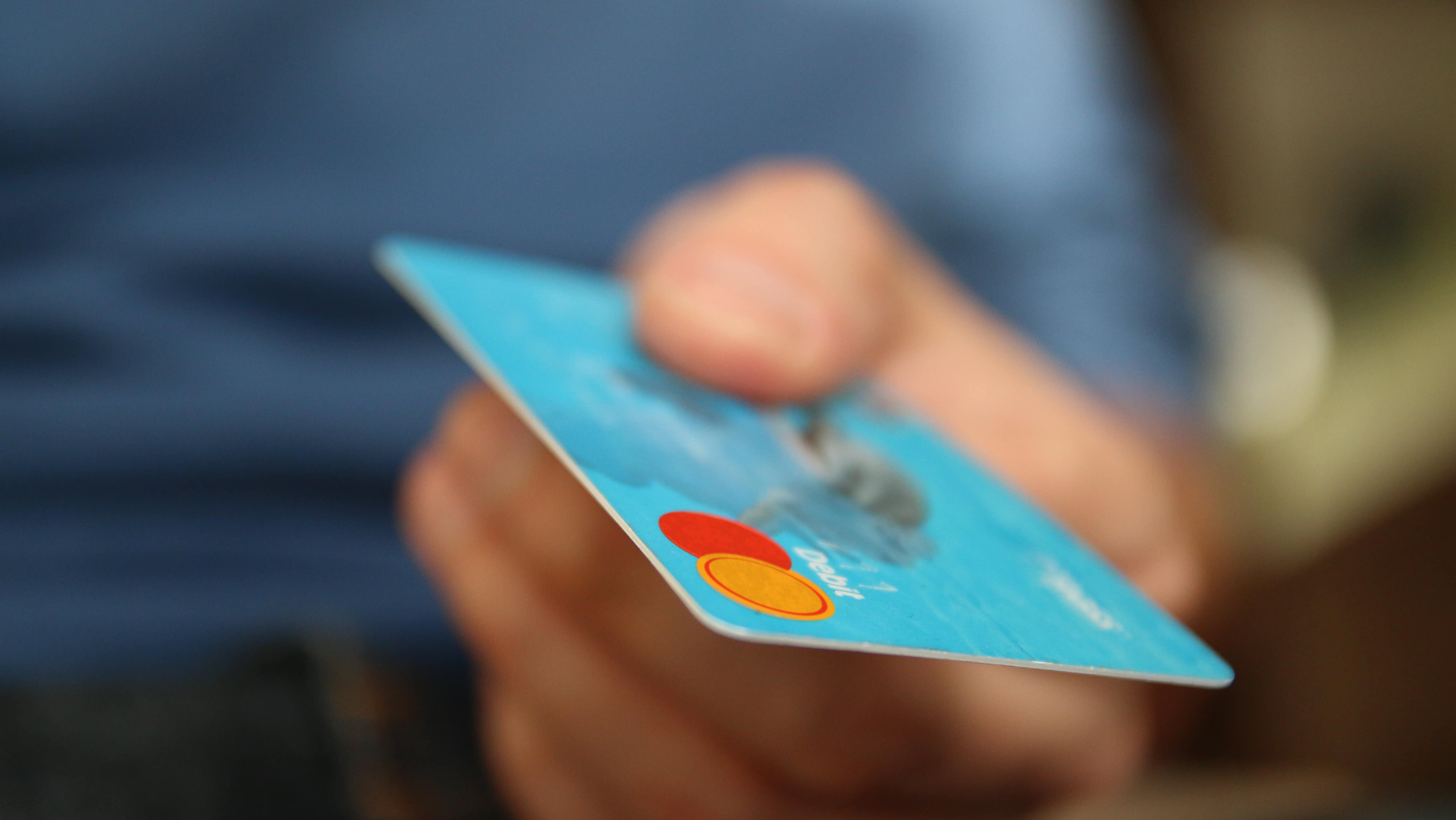 Trinkgeld am Kartenleser: Warum Verbraucherschützer Alarm schlagen